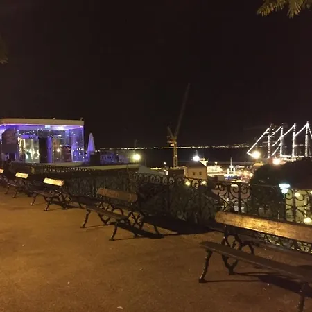 Διαμέρισμα Cosy&shiny Lovely In Santos Lisboa