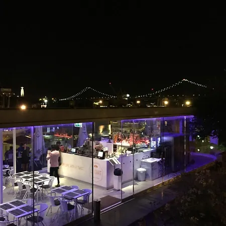 Cosy&shiny Lovely In Santos * 리스본