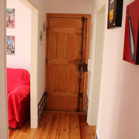 Cosy&shiny Lovely In Santos Apartamento Lisboa
