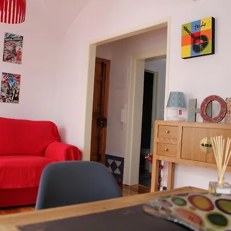 Cosy&shiny Lovely In Santos * Lisboa